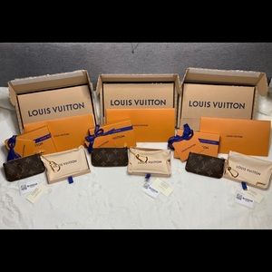 100% Authentic Louis Vuitton Key Pouch